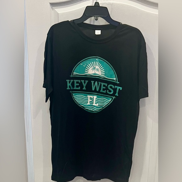 Men Tee Shirt with Key West Florida Print Size: XL but run large.100% Polyester - Picture 2 of 5